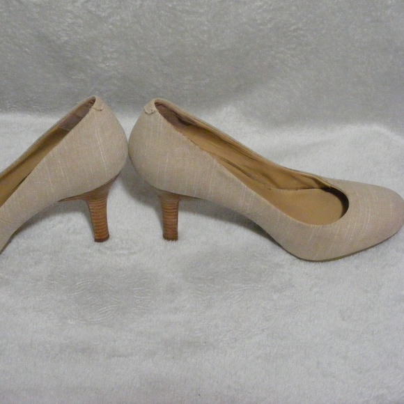 Kelly&Katie Shoes Tan Size 10 EUC - Picture 5 of 12